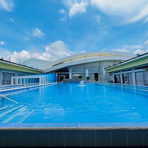 Lm Metro Hotel